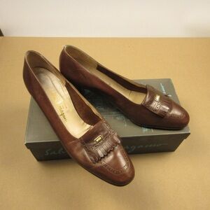 Salvatore Ferragamo Vintage Women's Classic Brown Loafers